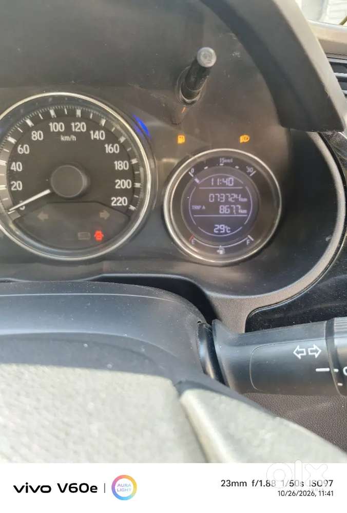 Honda City V At 2017 Sunroof New Tyre