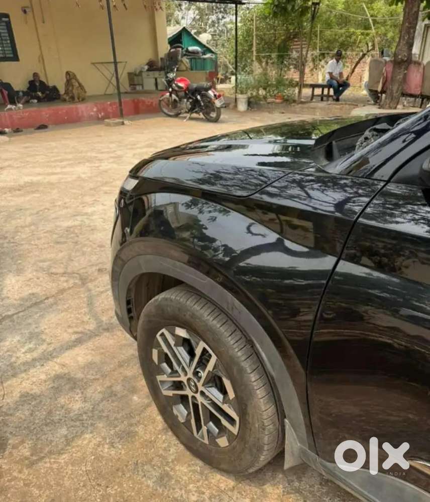 Hyundai Venue 2025 Diesel 50000 Km Driven