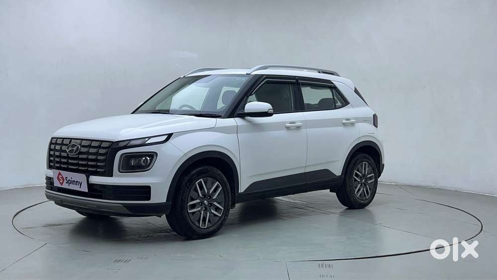 Hyundai Venue 1.0 S (o) Turbo Dct, 2024, Petrol