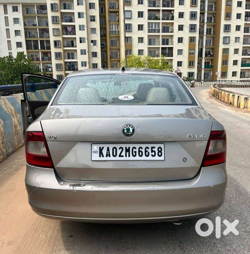 Skoda Rapid 2011-2013 Ultima 1.6 Tdi Ambition Plus, 2012, Diesel