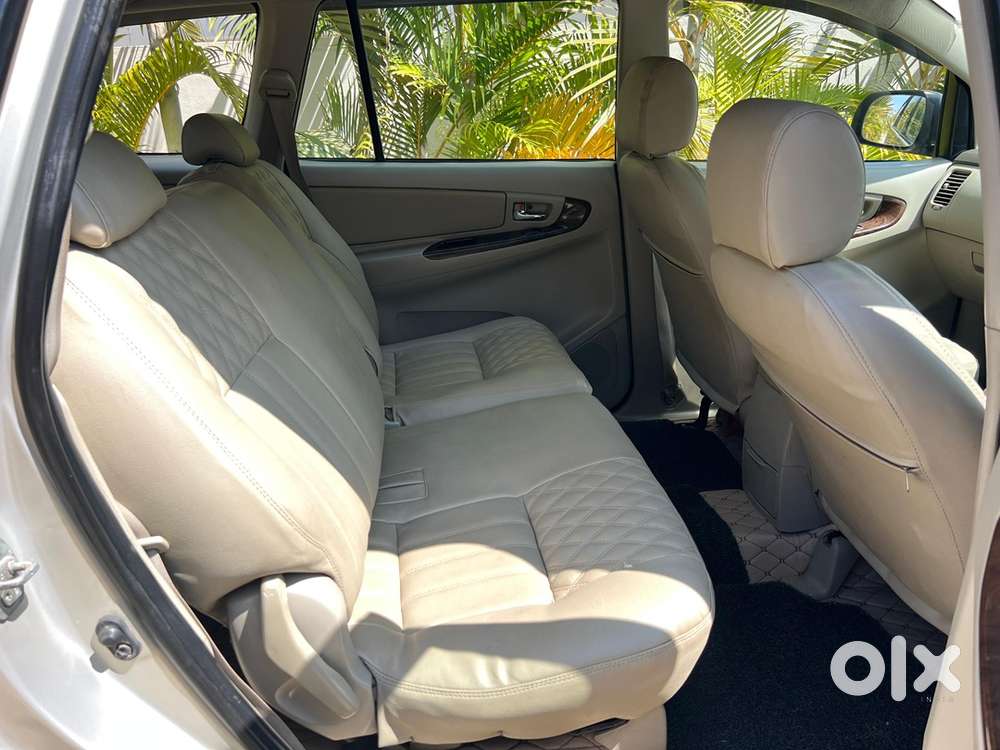 Toyota Innova Diesel 2012