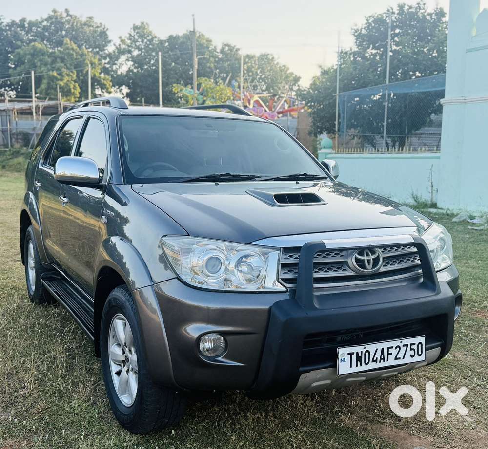 Toyota Fortuner 3.0 4x4 Manual, 2010, Diesel