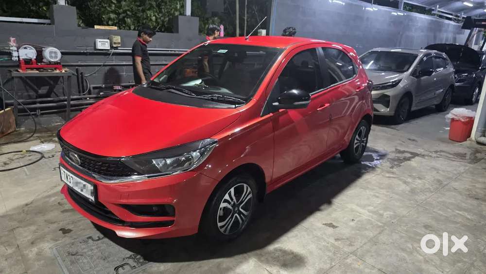 Tata Tiago 1.2 Xta 2024 - Only 7k Kms