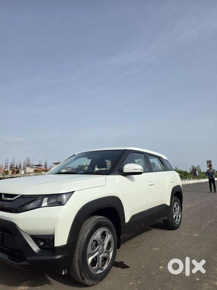 Maruti Suzuki Brezza 1.5 Vxi Cng, 2024, Cng & Hybrids