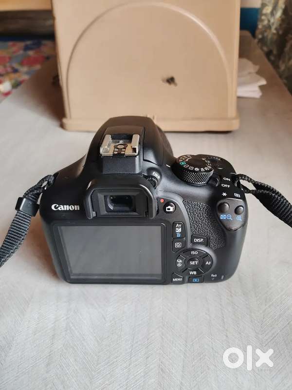Cannon EOS 1300D Camera