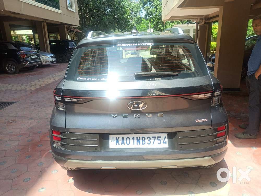 Hyundai Venue, 2024, Petrol