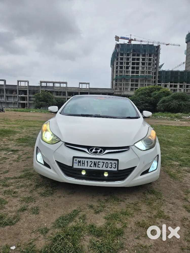 Hyundai New Elantra 2016 Diesel 161000 Km Driven