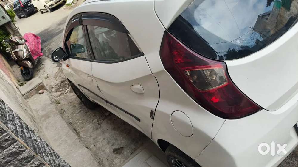 Hyundai Eon 2014 Petrol 80000 Km Driven