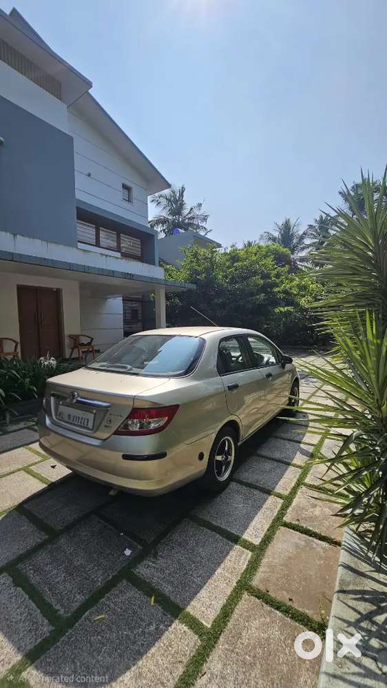 Honda City 2005 Petrol Well Maintained