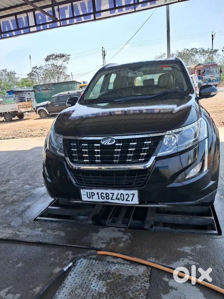 Mahindra Xuv500 2018 Diesel Well Maintained And Good Condition .