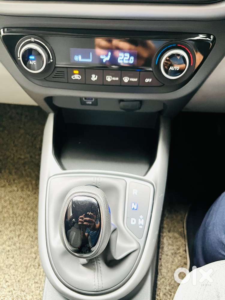 Hyundai Grand I10 Sportz 2022 Automatic