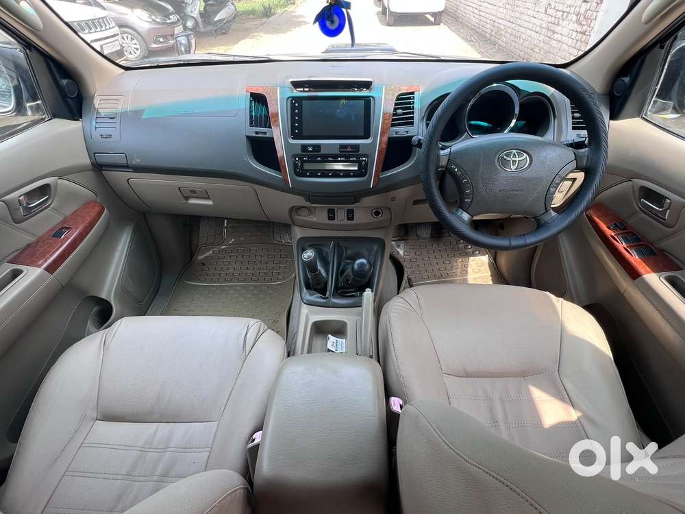 Toyota Fortuner 3.0 4x4 Manual, 2009, Diesel