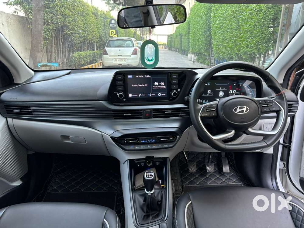 Hyundai Petrol Manual 2025