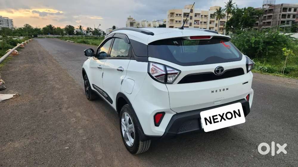 Tata Nexon &ndash;  Petrol
Automatic (second Top Model)