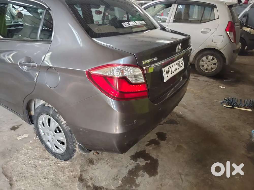 Honda Amaze 2017 Petrol 95000 Km Driven, Amazing Condition