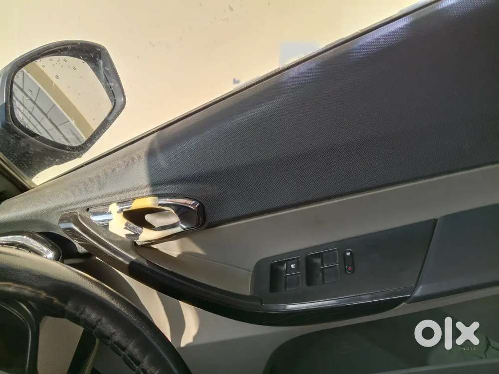 Tata Tiago 2018 Petrol