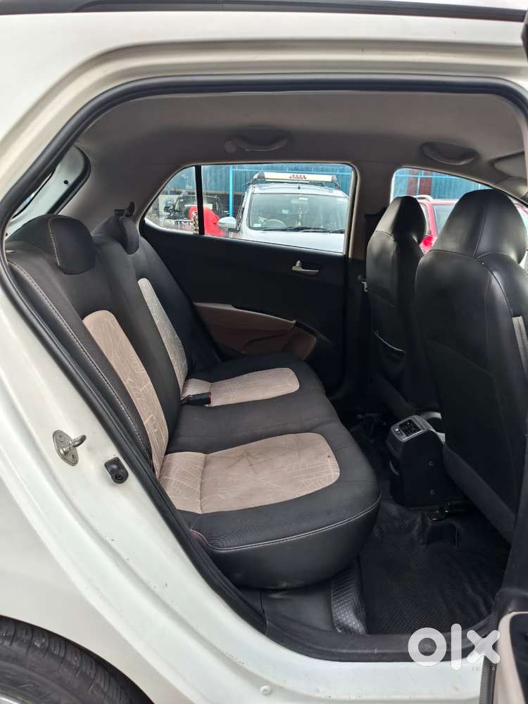 Hyundai Grand I10 Sportz, 2014, Petrol