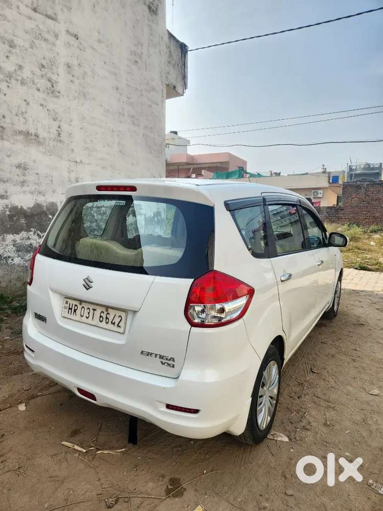 Maruti Suzuki Ertiga 2015