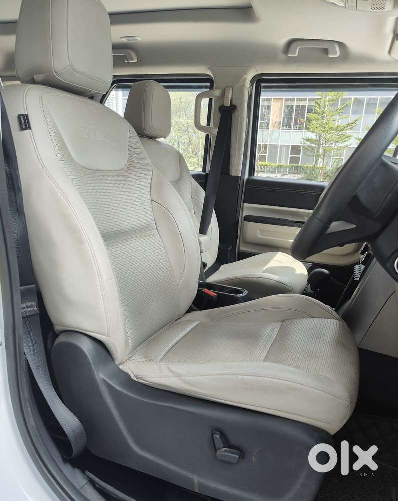 Mahindra Thar Roxx Ax7l Rwd Diesel At, 2025, Diesel