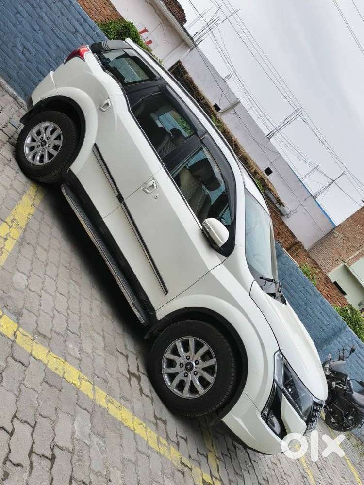 Mahindra Xuv500 W9, 2021, Diesel