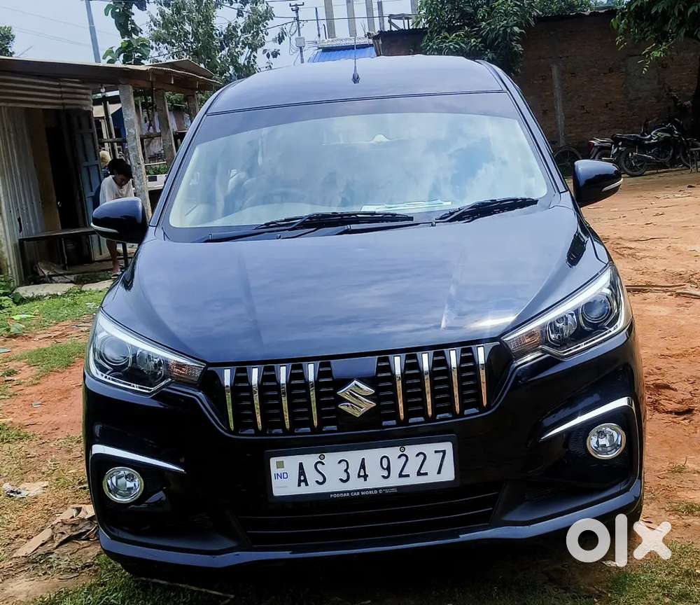 Maruti Suzuki Ertiga 2025 ( Black Colour & Very Good Condition )