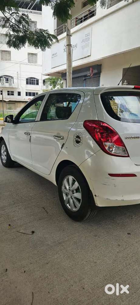 Hyundai Aura 2013