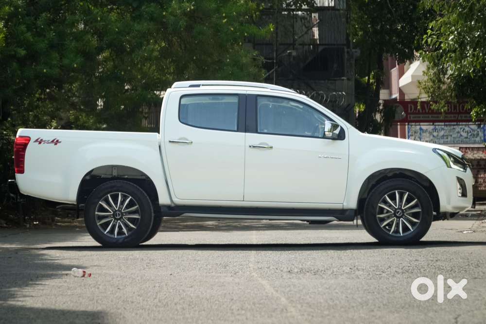 Isuzu D-max V-cross Z Prestige, 2026, Diesel