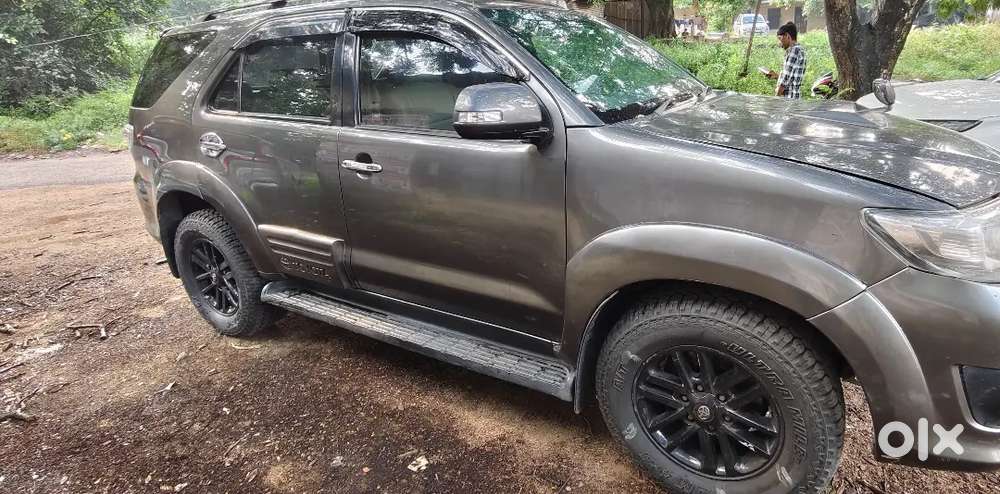 Toyota Fortuner 2012 Diesel Well Maintained