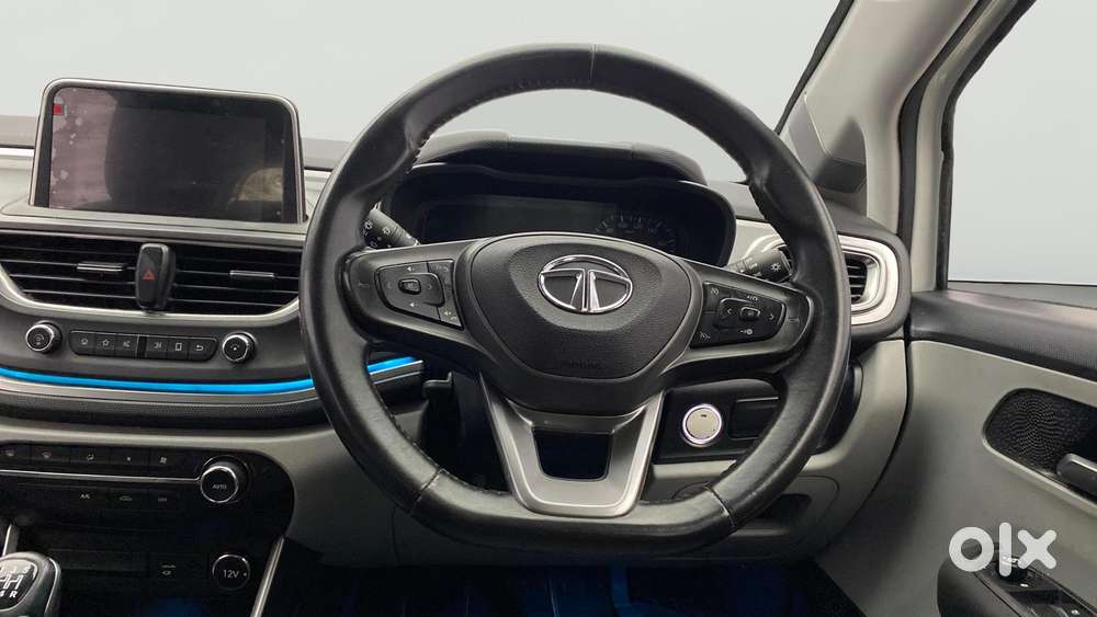Tata Altroz Xz, 2020, Petrol