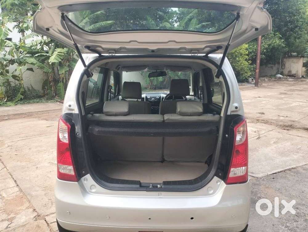 Maruti Suzuki Wagon R Vxi Amt, 2016, Petrol