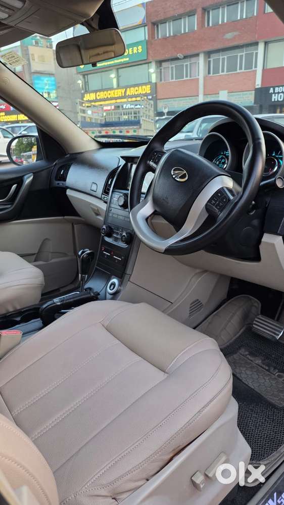 Mahindra Xuv500 At W10 Fwd, 2016, Diesel