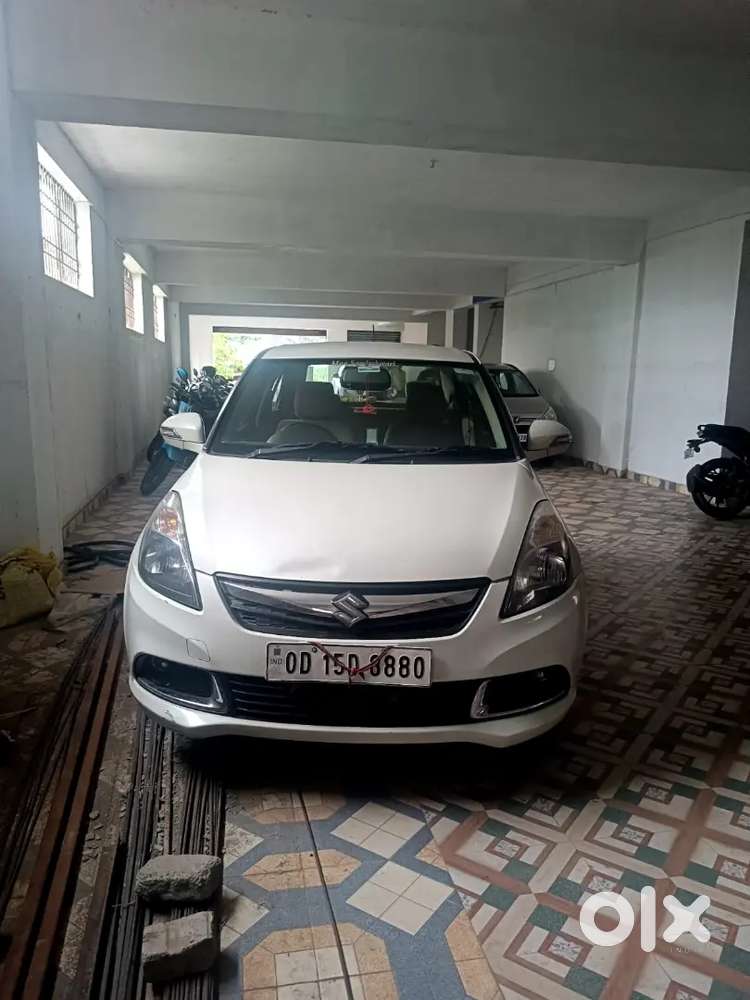Maruti Suzuki Swift Dzire 2016 Petrol 118702 Km Driven