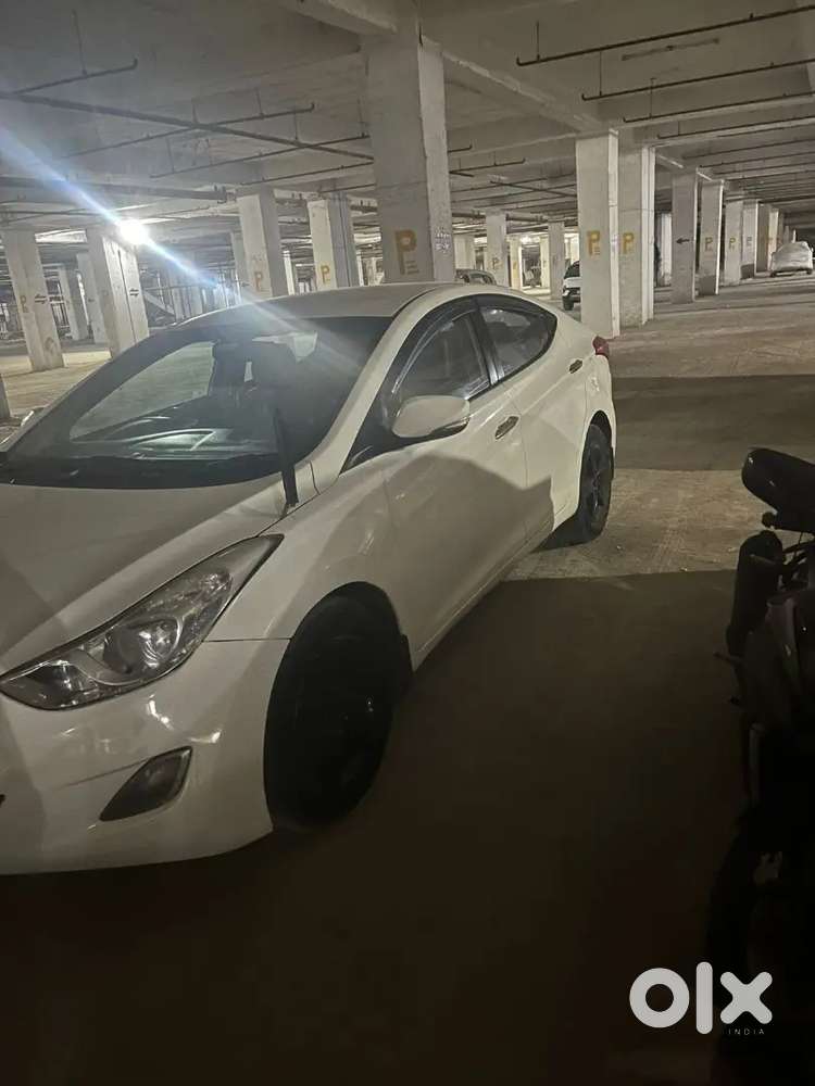 Hyundai Elantra 2013 Cng & Petrol 78000 Km Driven