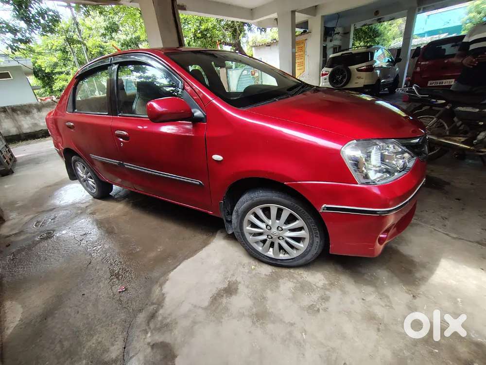Toyota Etios Cross 2011