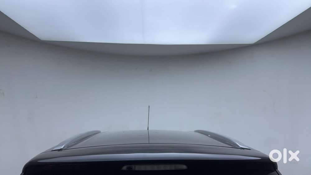 Maruti Suzuki Vitara Brezza 1.5 Zxi Plus Dual Tone, 2022, Petrol