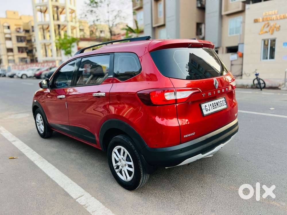 Renault Triber 1.0 Rxz Dual Tone, 2021, Petrol