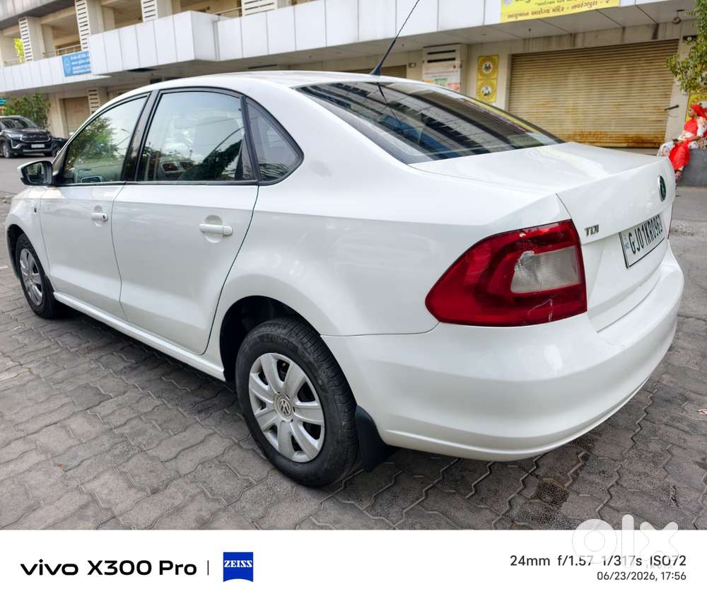 Skoda Rapid 1.6 Tdi Ambition, 2012, Diesel