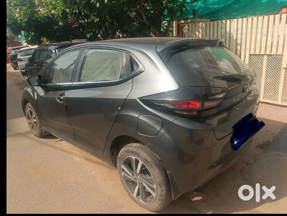 Tata Altroz Petrol 2023
