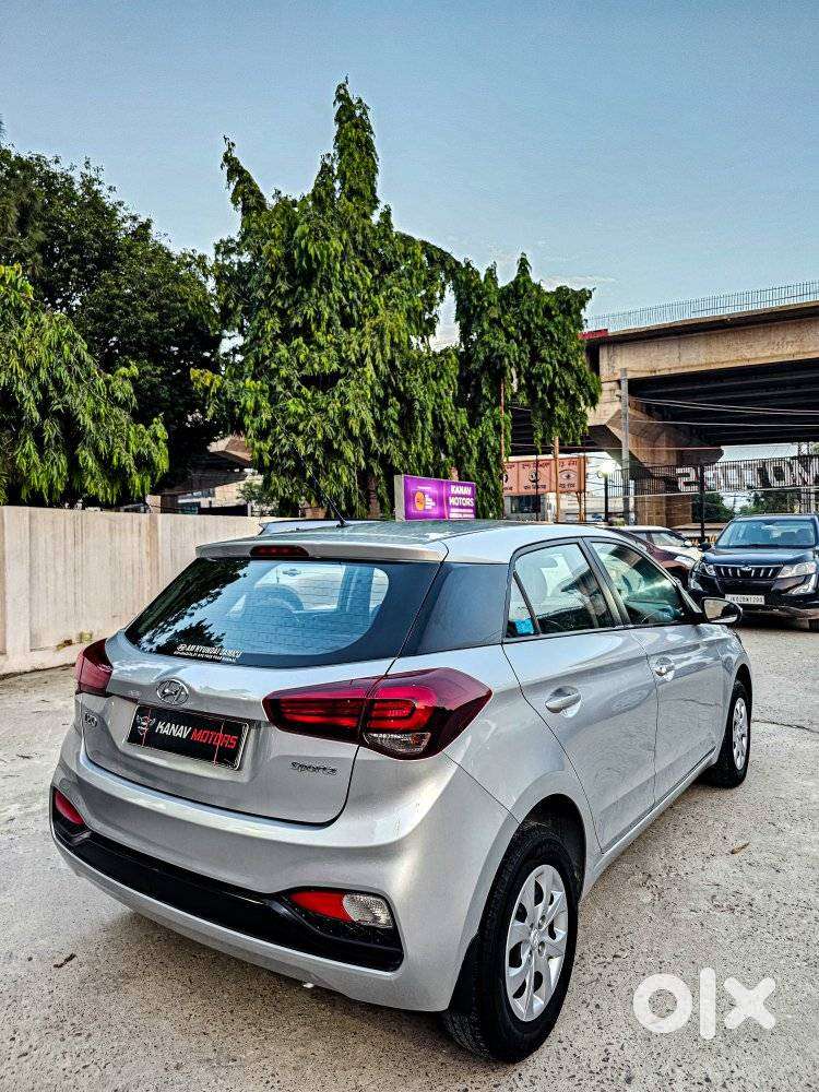 Hyundai I20 Sportz 1.2 Bs-iv, 2018, Petrol