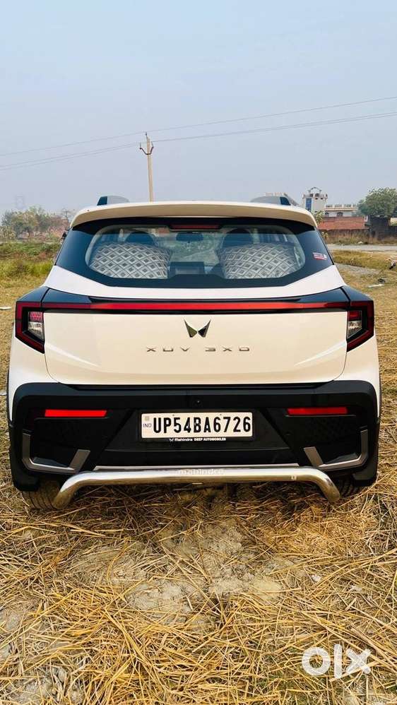 Mahindra Xuv 3xo Petrol 2025