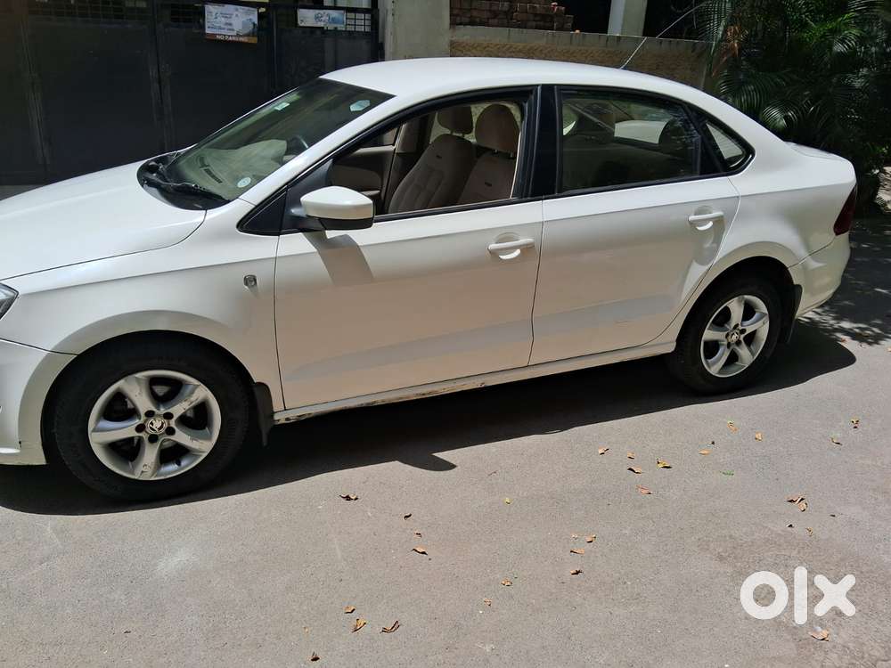 Skoda Rapid 1.6 Tdi Elegance, 2013, Diesel