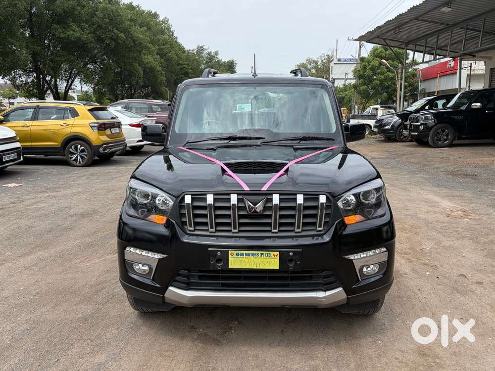 Mahindra Scorpio Classic 2.2 S 11 Mt 7 Str, 2023, Diesel