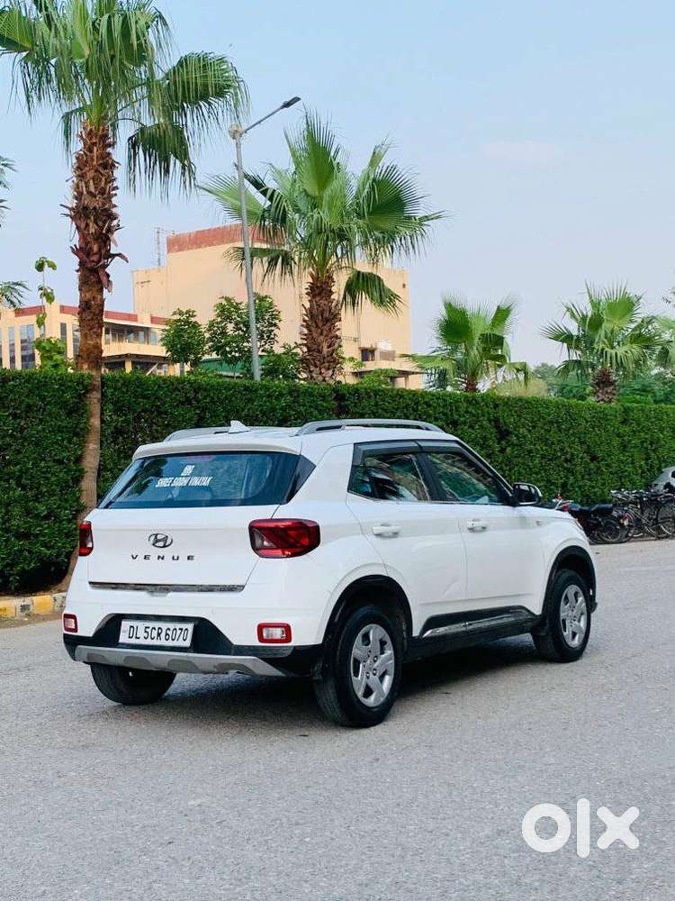 Hyundai Venue S 1.2 Petrol, 2020, Petrol