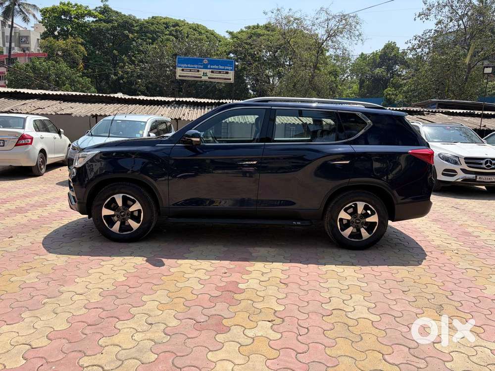 Mahindra Alturas G4 4wd At, 2019, Diesel
