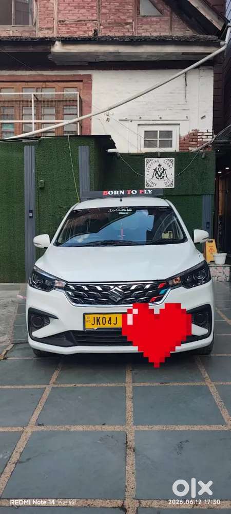 Maruti Suzuki Ertiga Vxi 2025