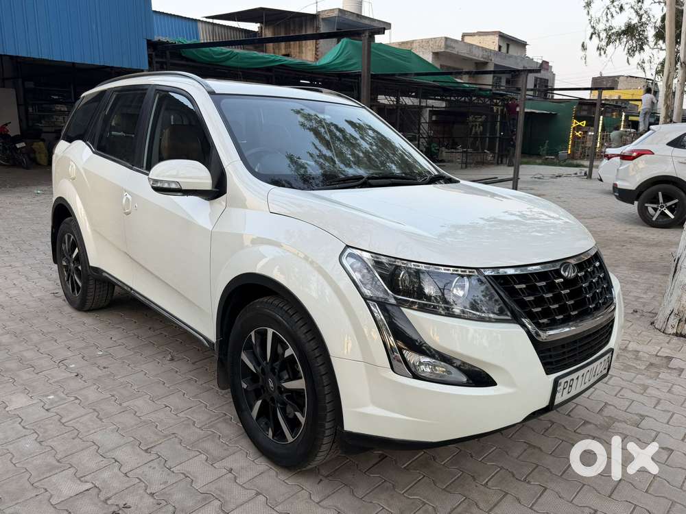 Mahindra Xuv500 W11 Option, 2019, Diesel