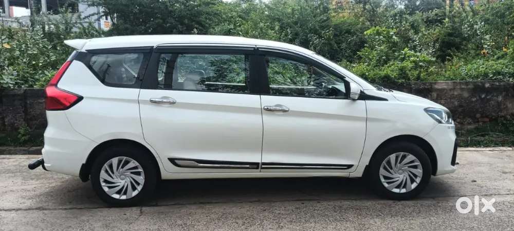 Maruti Suzuki Ertiga 2021 Petrol 70000 Km Driven