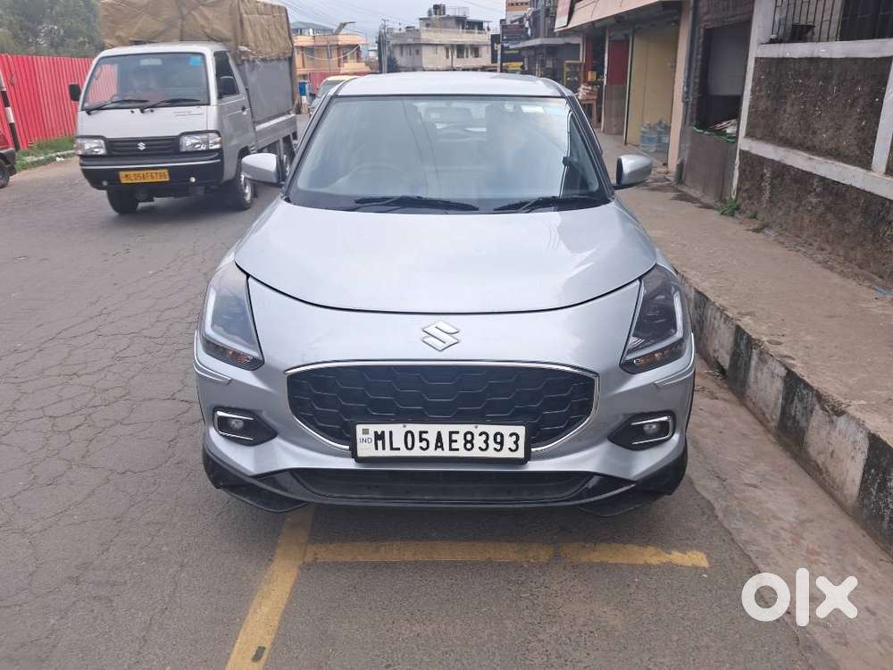 Fully Loaded With Assessories, Quality Seat Covers And Dash Cam