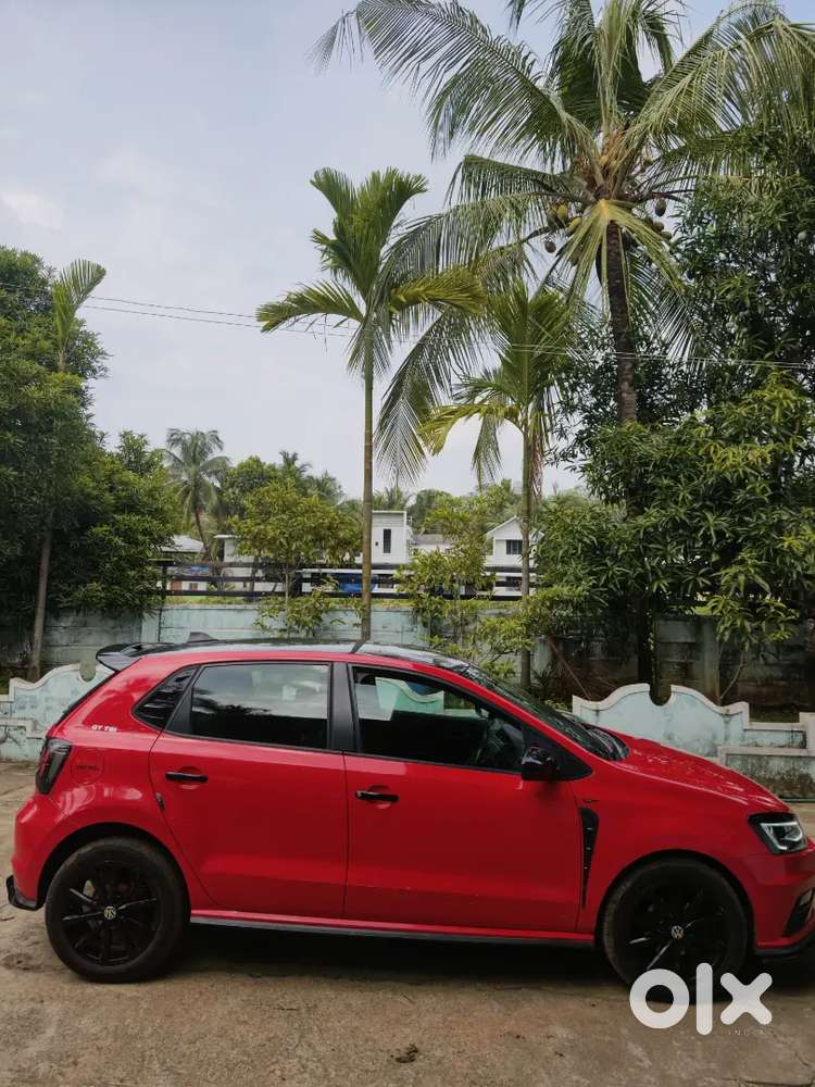 New Battery
New Tyre
Under Warranty 
Full Shoroom Service