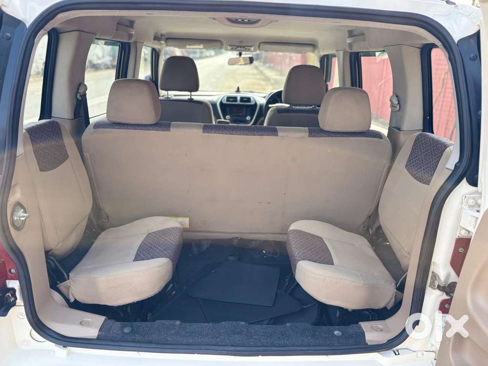 Mahindra Tuv 300 Mhawk100 T8, 2016